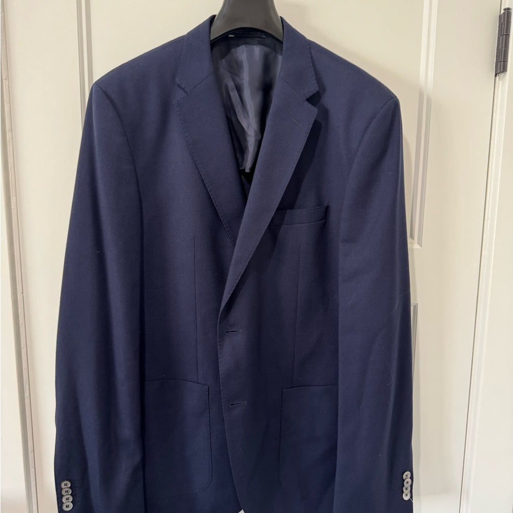 NWT Hugo Boss Navy Wool Blazer – 42R – Super 110s Reda Fabric – $695 Retail